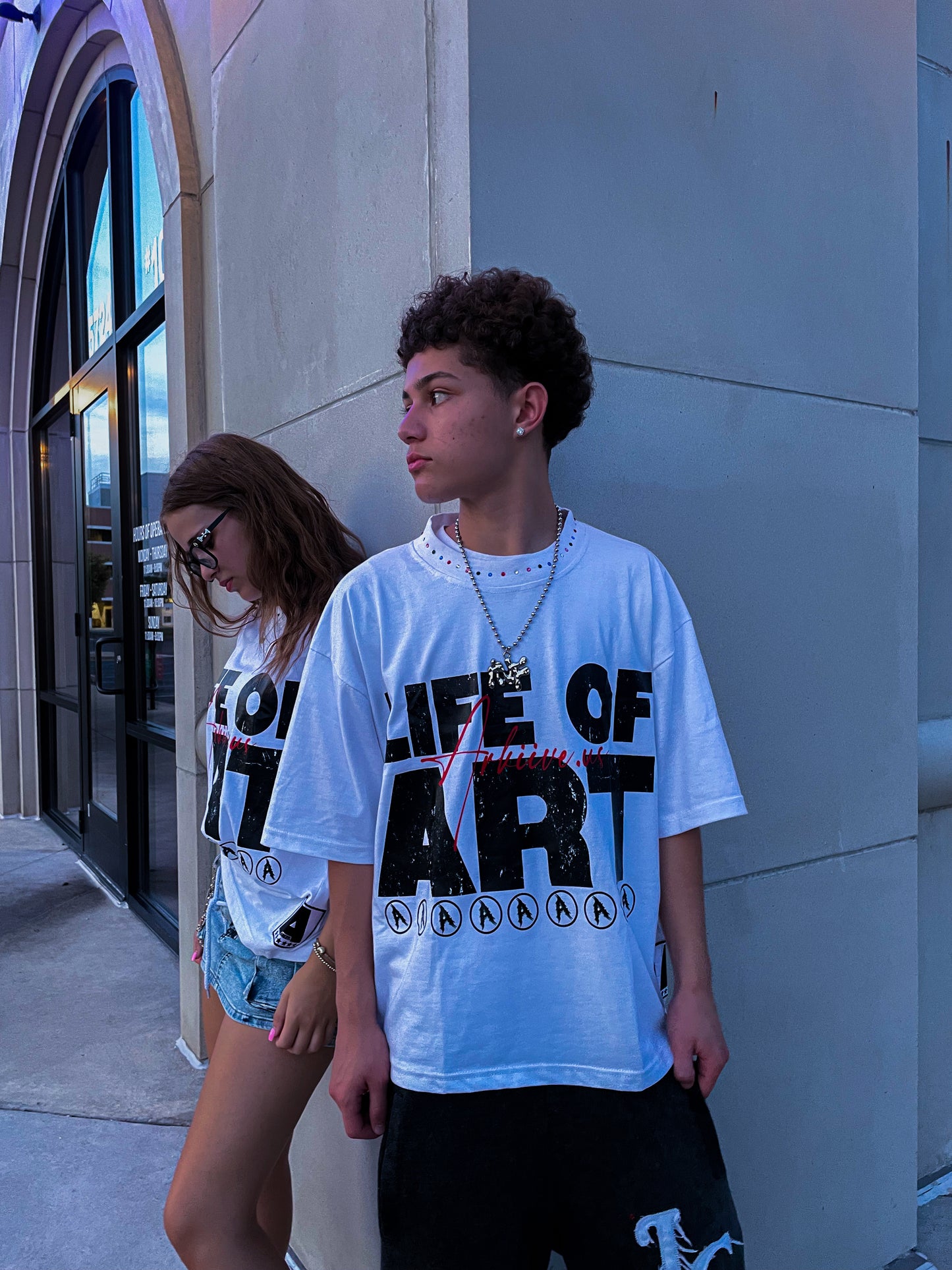 'LIFE OF ART' BOXY TEE